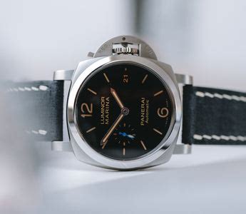 Panerai Luminor marina strap guide